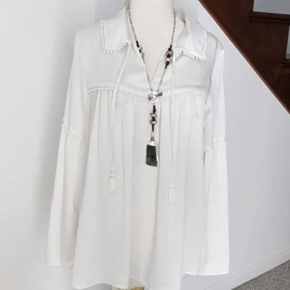 Nanette Lepore Blouse M  Ivory Pom Pom Trim Bell Long Sleeve Top - Picture 1 of 5